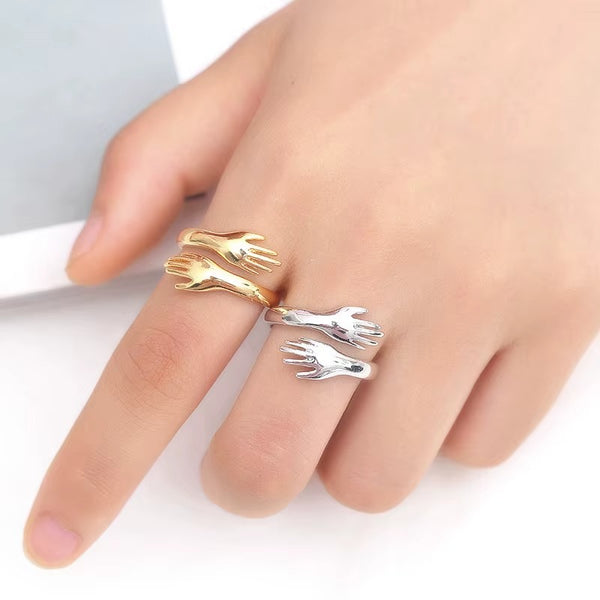 Anillo Abrazo Infinito Ajustable